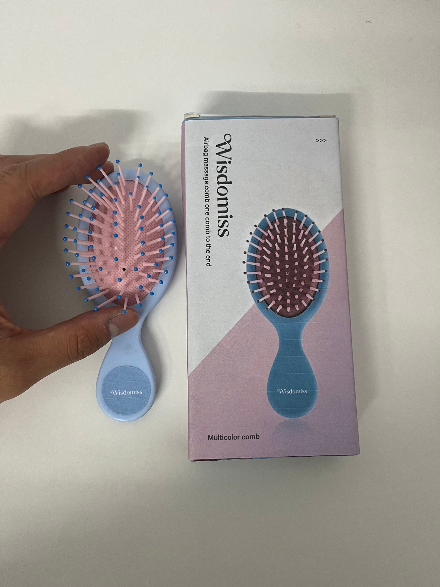 [Wisdomiss Combs]——Mini Air Cushion Massage Comb - Portable Detangling Hairbrush
