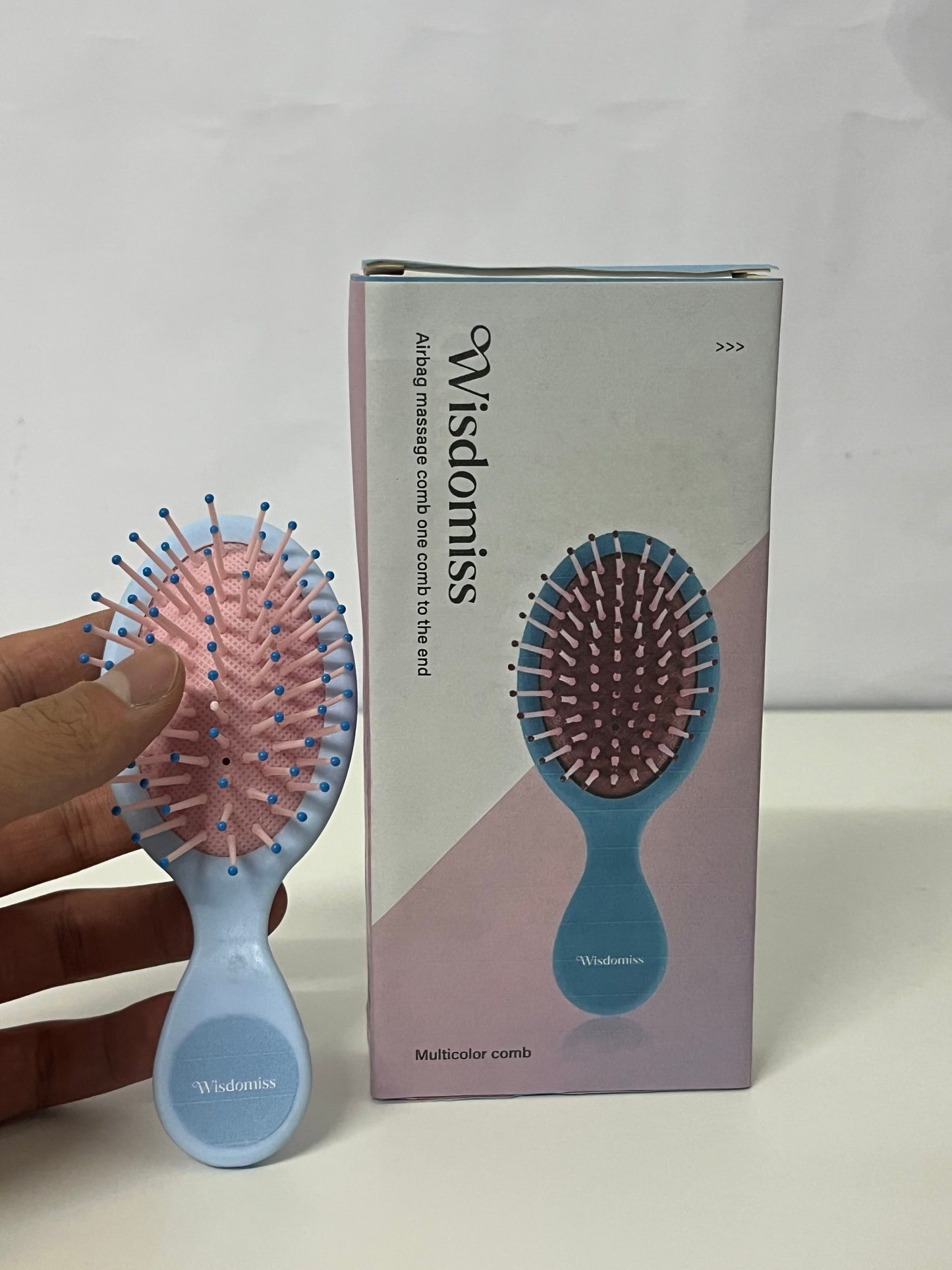 [Wisdomiss Combs]——Mini Air Cushion Massage Comb - Portable Detangling Hairbrush