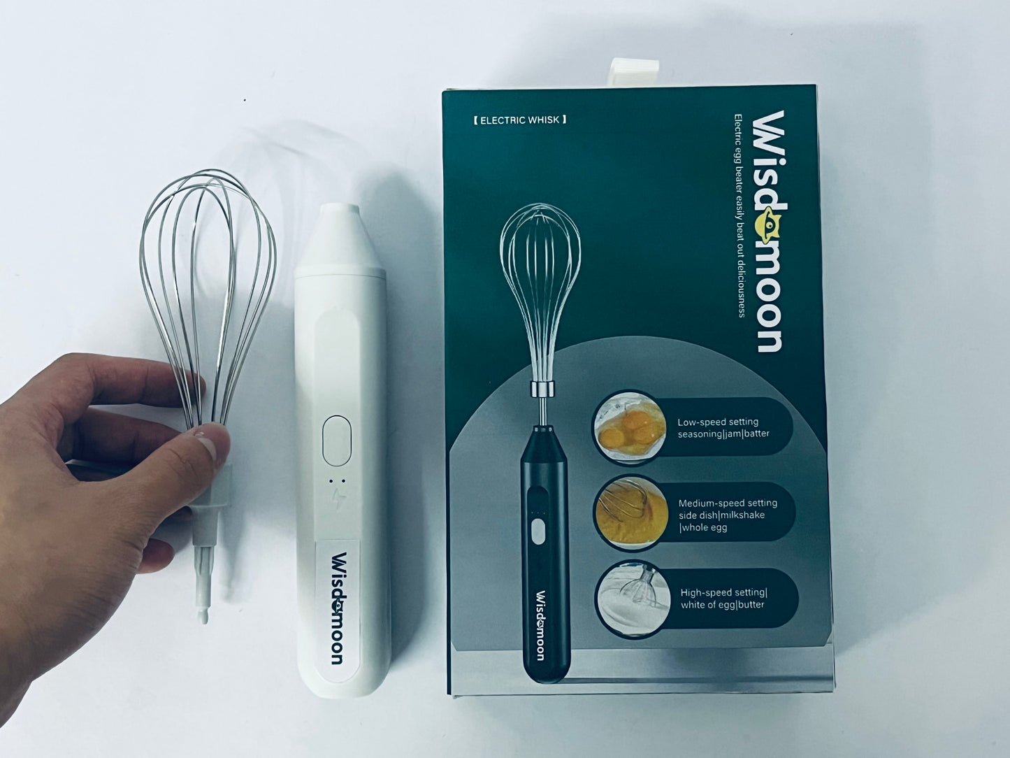 Wisdomoon Powerful Milk Frother & Egg Beater - Powerful Electric Handheld Frother & Whisk for Coffee, Lattes, Cappuccino, Hot Chocolate & Coffee Creamer - Ultra Fast Foam Maker & Drink Mixer