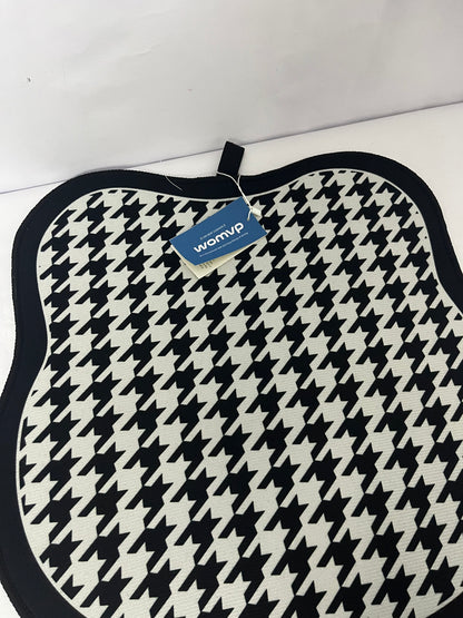 Womvp Automobile seat cushions, Memory Foam Car Seat Cushion, Anti Slip Rubber Bottom Car Seat Cushions for Driving, Suitable for Car and Office Chairs (Black)