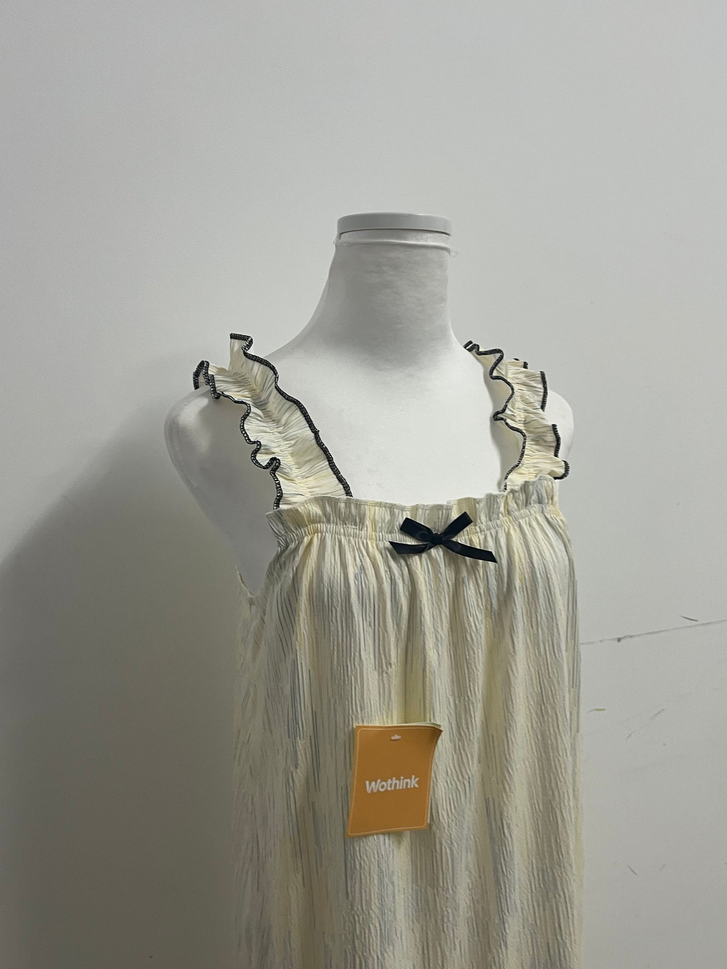 Wothink  Sleepwear  Pale Yellow - Square Neck Camisole with Ruffled Straps