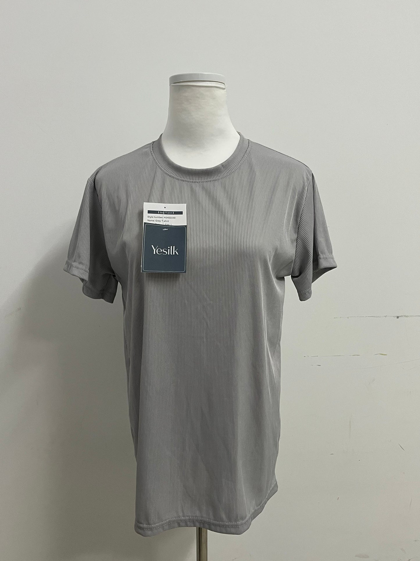 Yesilk Silk-Blend Striped Crew Neck Short-Sleeve T-Shirt