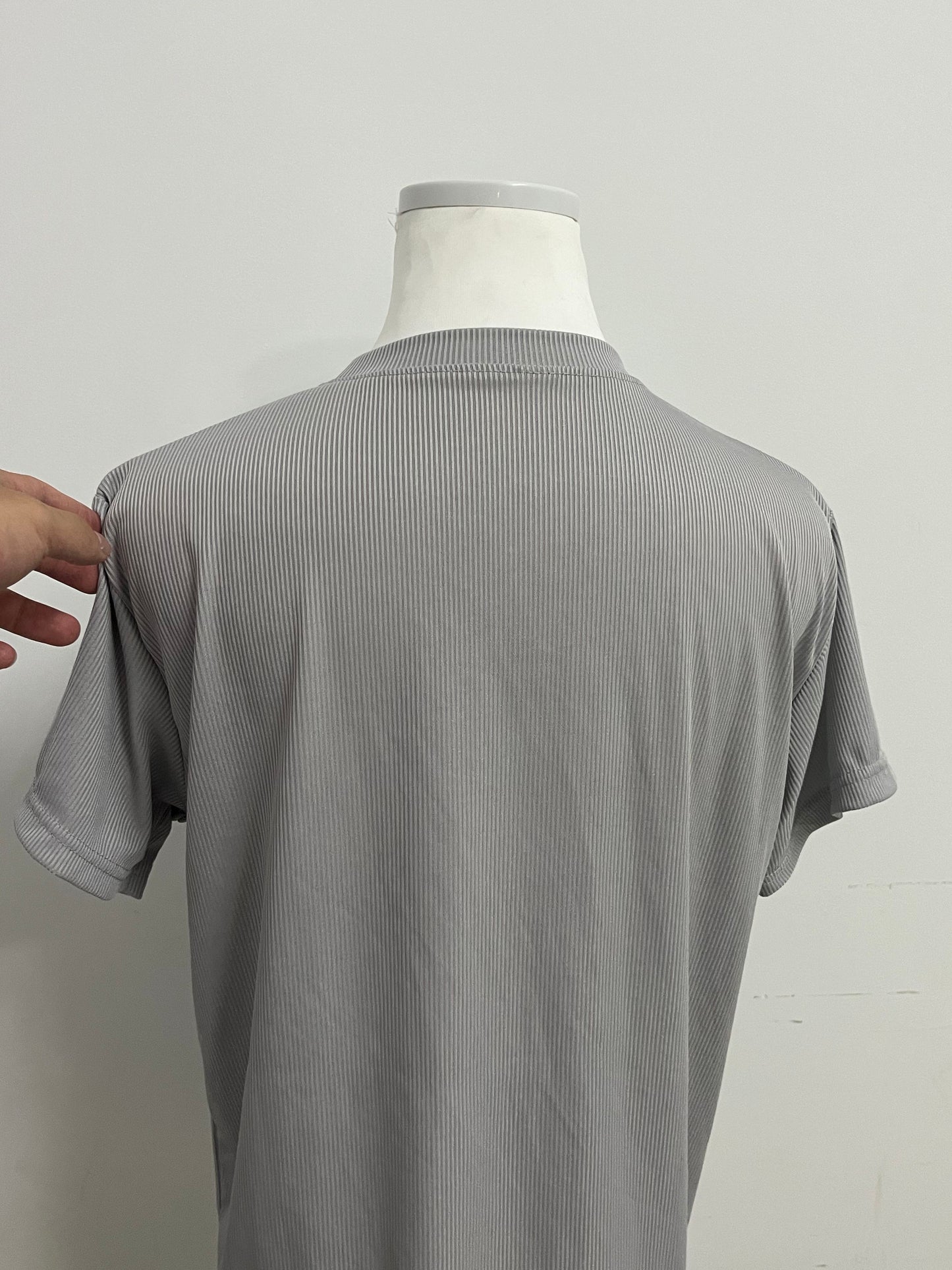 Yesilk Silk-Blend Striped Crew Neck Short-Sleeve T-Shirt