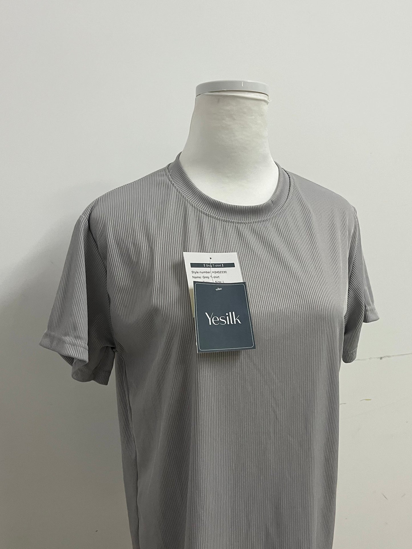 Yesilk Silk-Blend Striped Crew Neck Short-Sleeve T-Shirt