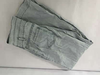 Yoney Light Blue Washed Jeans: A Sincere Combination of Retro Style and Comfortable Wearing
