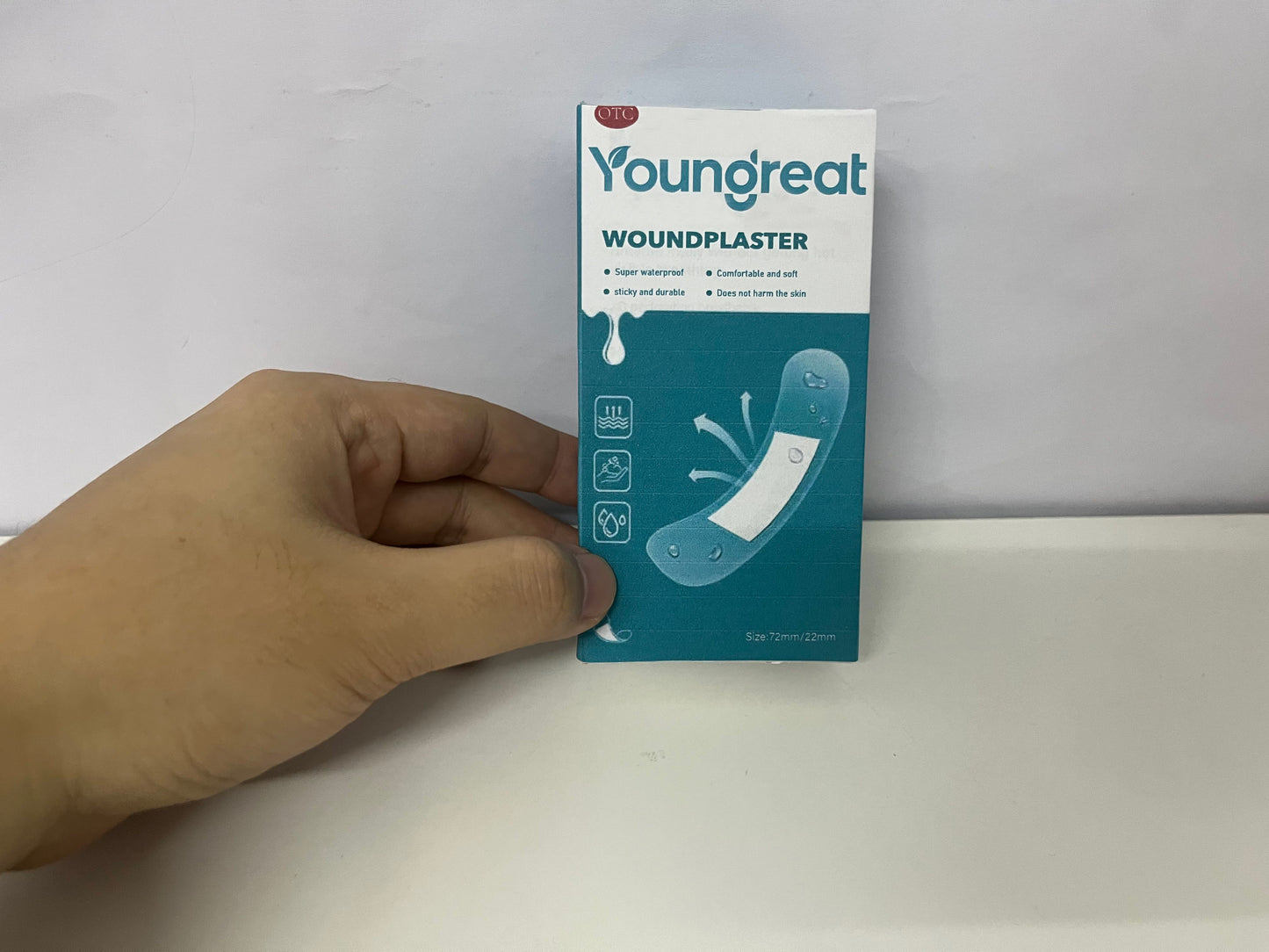 Youngreat Waterproof & Breathable Woundplaster Daily Protection A Portable Practical Item for Wound Care