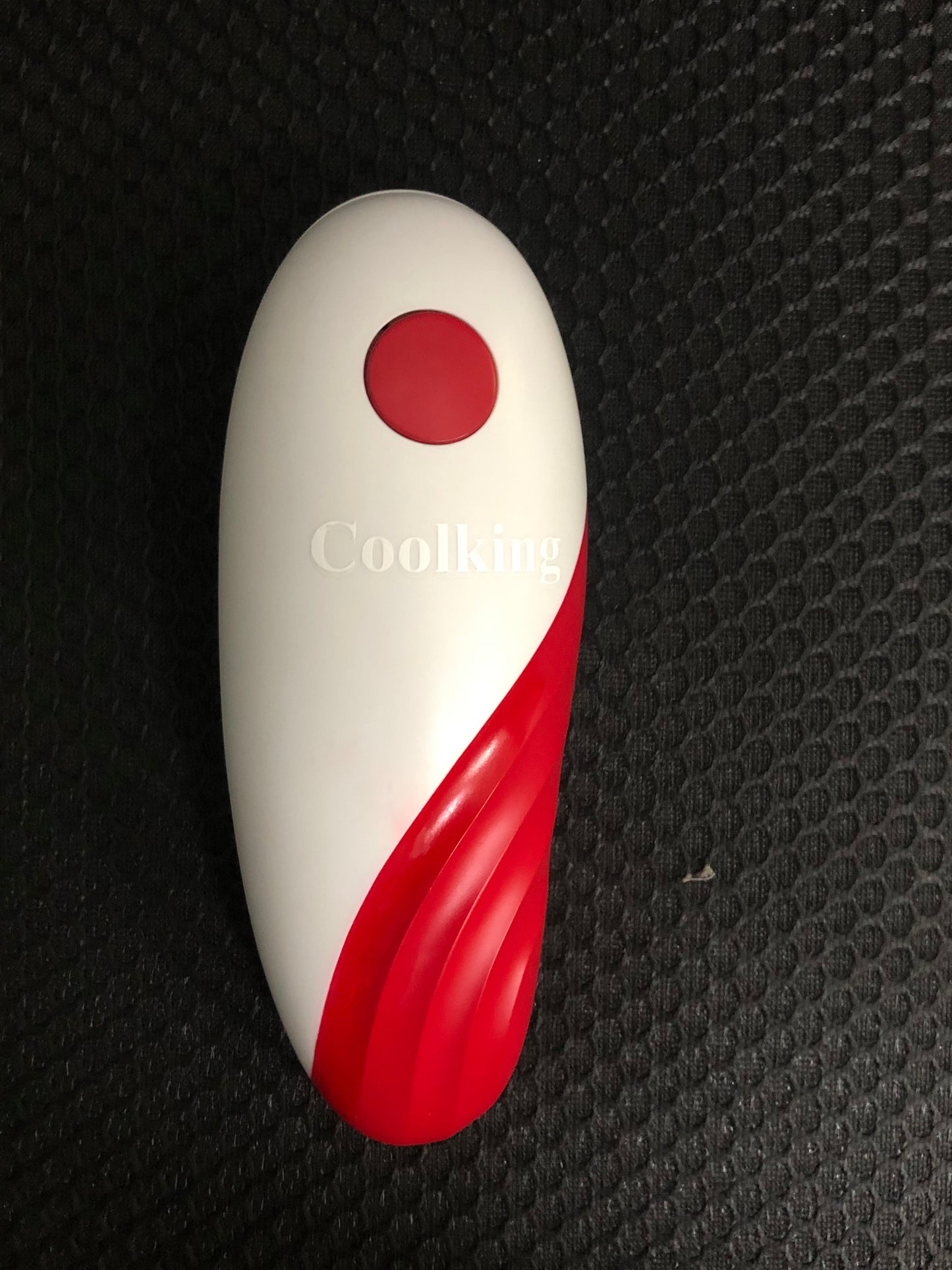 Coolking Can openers, electric Electric Can Opener For Kitchen One Touch Automatic Can Opener Electric for Almost Cans Opener For Seniors Smooth Edge Hands Free Food-Safe (Red), Large