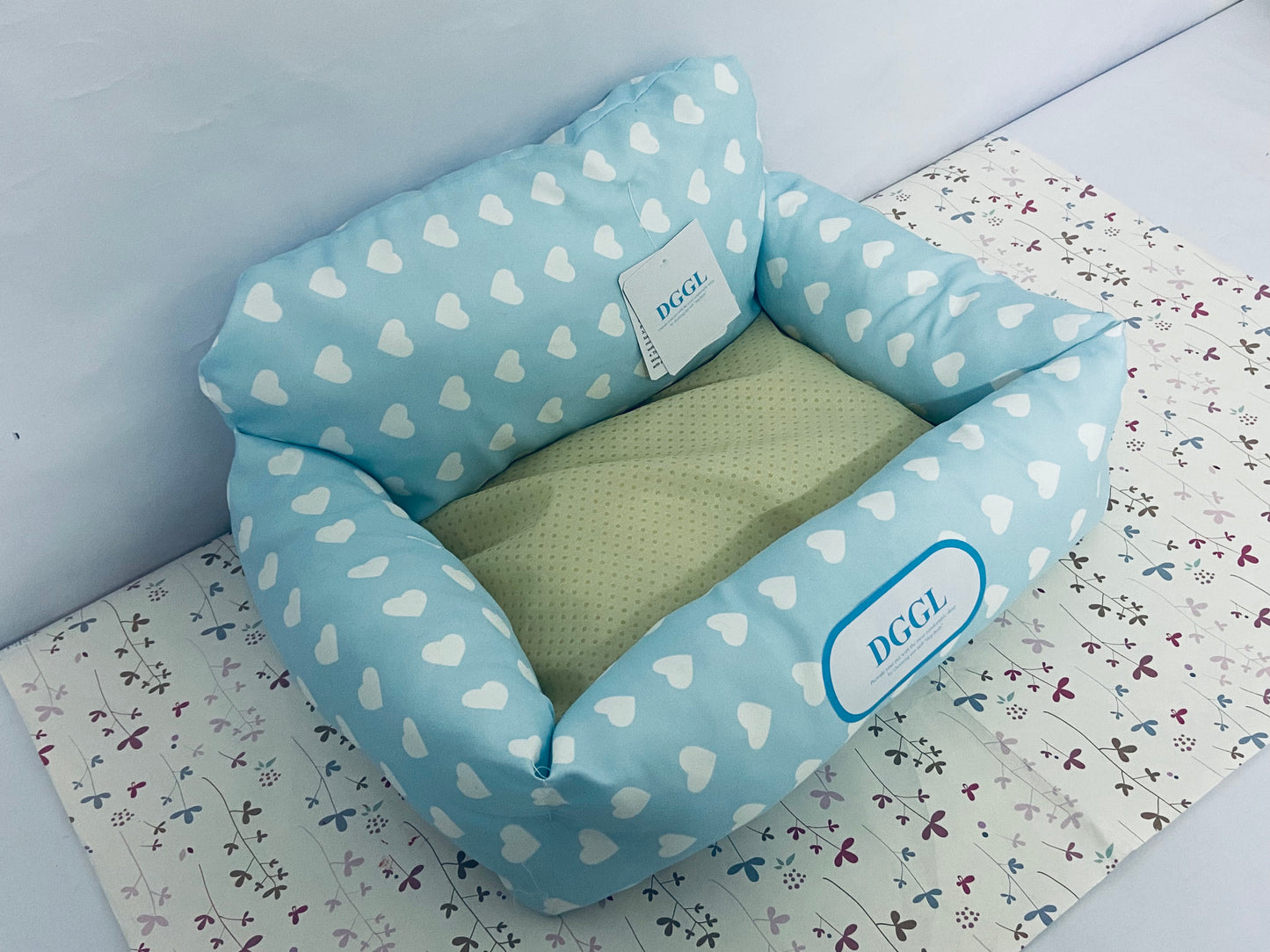 DGGL Dog beds Waterproof Dog Beds for Small Medium Large Sized Dogs,Pet Beds with Sides for Puppy Crate,Non-Slip,Easy Maintenance