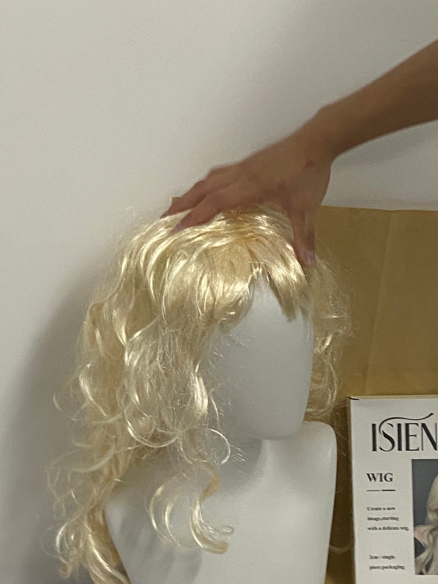 ISIENEST Long White Blonde Wavy Sytnhetic Wigs Platinum Blonde Middle Part Heat Resistant Fiber Half Hand Tied Wig For Women 24inch