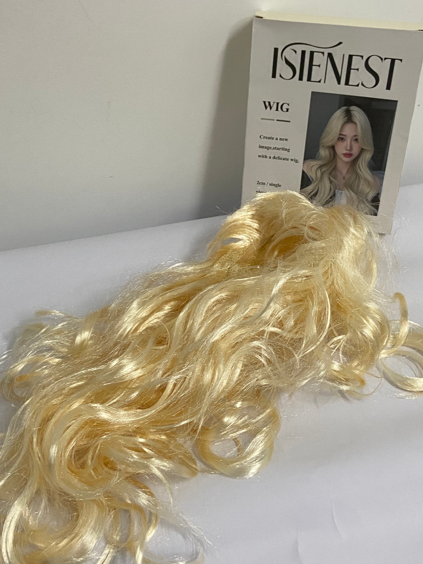 ISIENEST Long White Blonde Wavy Sytnhetic Wigs Platinum Blonde Middle Part Heat Resistant Fiber Half Hand Tied Wig For Women 24inch