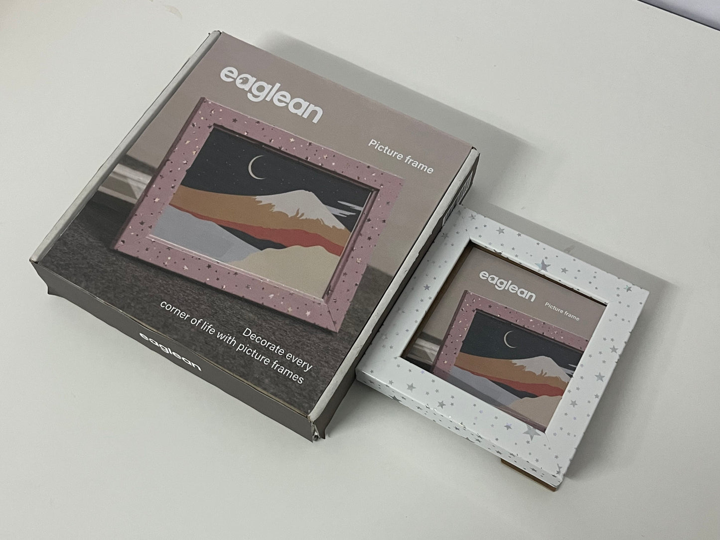 【eaglean Star-Speckled Picture Frame】—— Add Warmth & Style to Your Favorite Moments
