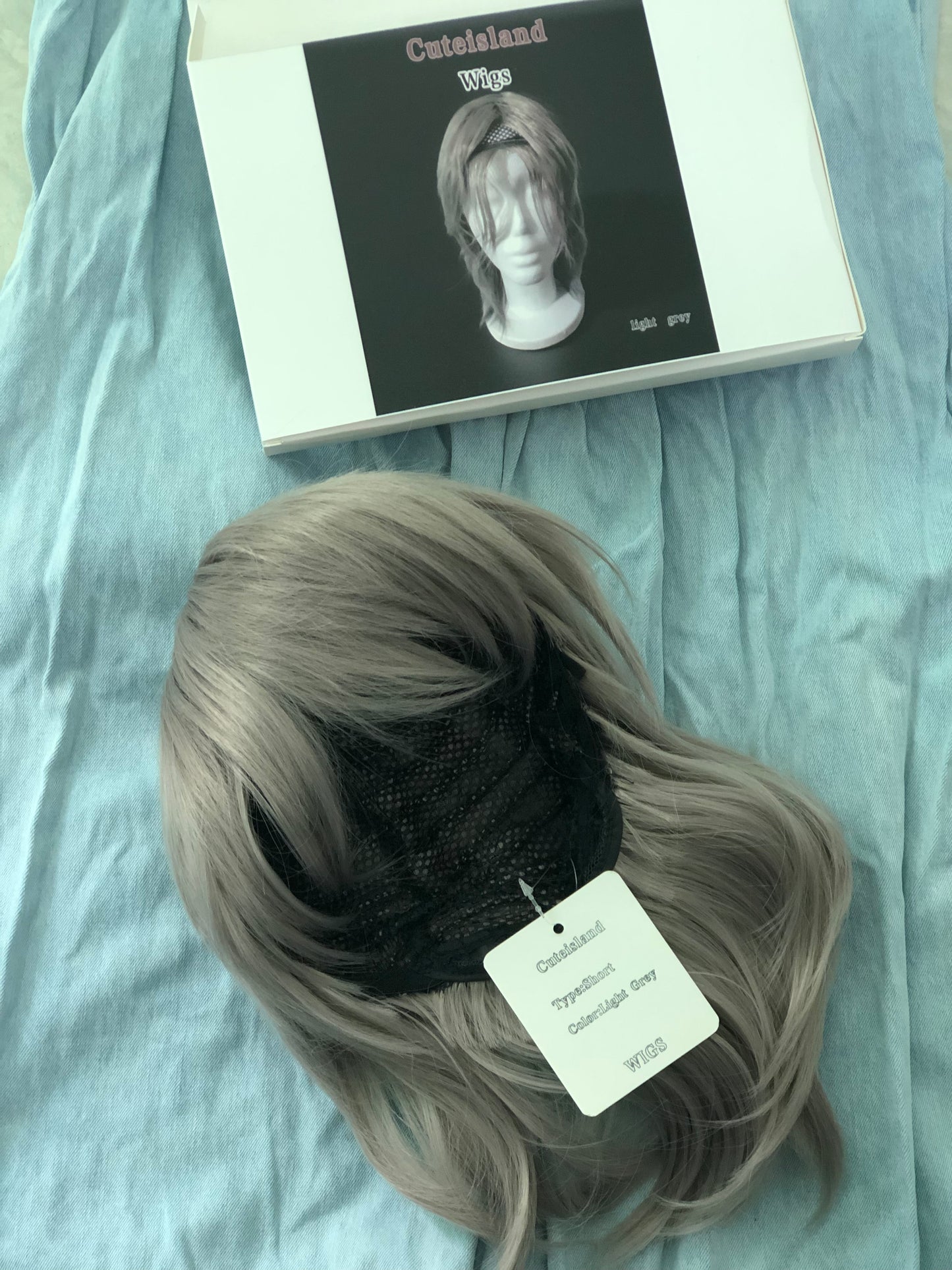 Cuteisland londe Bob Wigs for White Women Short Ombre Blonde Highlight Pixie Bob Wig with Bangs Chin Length Synthetic Natural Daily Party Wig