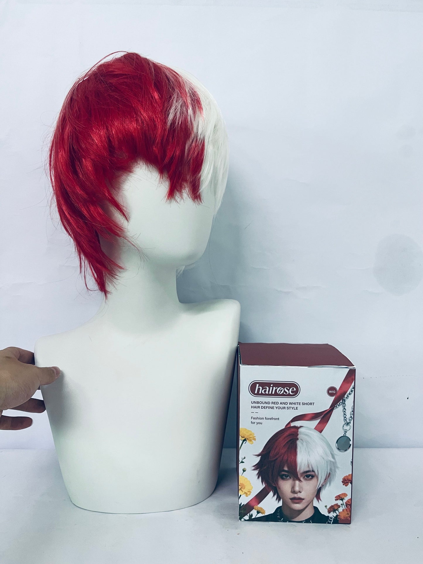 hairose Wigs Unbound Red and White Short Wig: Break Style Boundaries, Define Your Exclusive Fashion